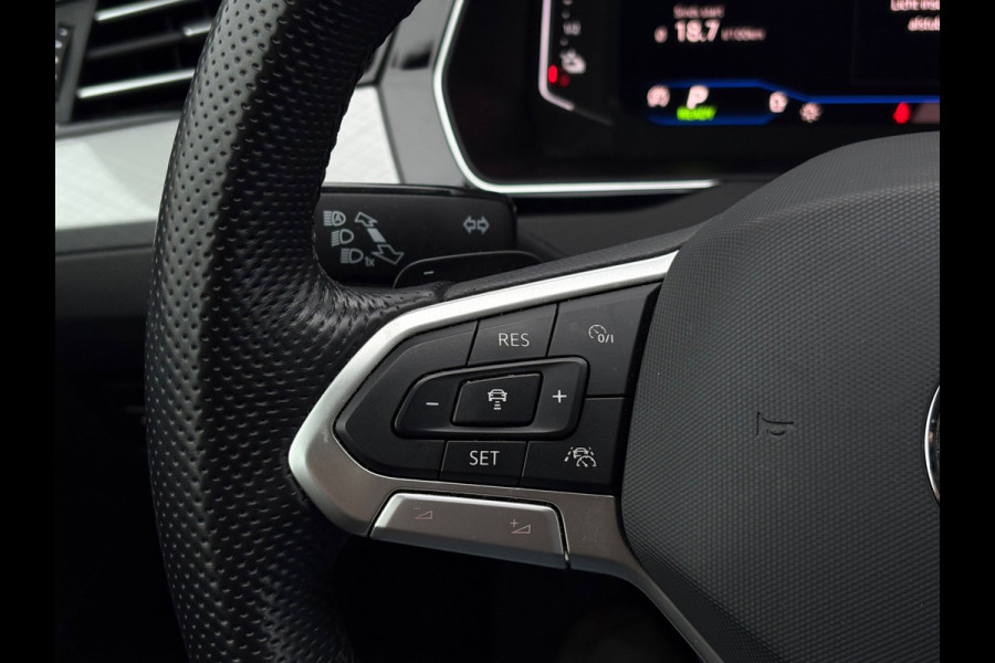 Volkswagen Passat Variant 1.4 TSI PHEV GTE Business | Navi, ACC, Head-Up, Camera, Stoelverw., Climate, Trekhaak, App Connect |