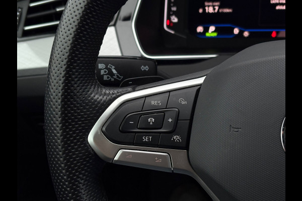 Volkswagen Passat Variant 1.4 TSI PHEV GTE Business | Navi, ACC, Head-Up, Camera, Stoelverw., Climate, Trekhaak, App Connect |