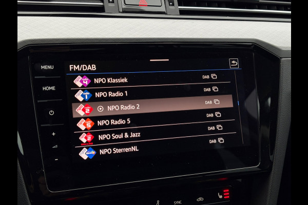 Volkswagen Passat Variant 1.4 TSI PHEV GTE Business | Navi, ACC, Head-Up, Camera, Stoelverw., Climate, Trekhaak, App Connect |