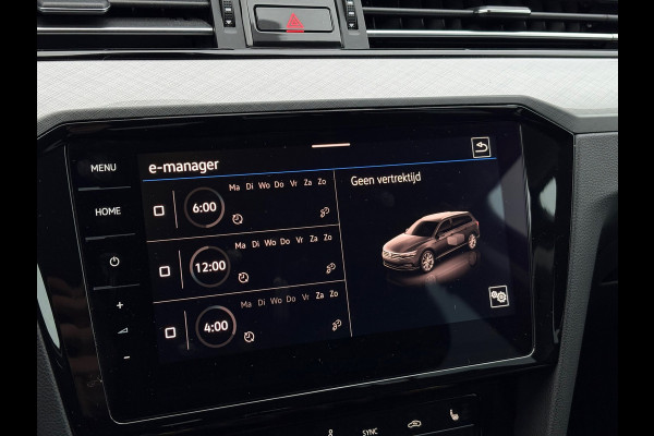 Volkswagen Passat Variant 1.4 TSI PHEV GTE Business | Navi, ACC, Head-Up, Camera, Stoelverw., Climate, Trekhaak, App Connect |
