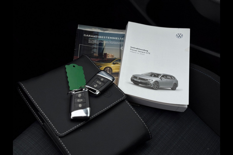 Volkswagen Passat Variant 1.4 TSI PHEV GTE Business | Navi, ACC, Head-Up, Camera, Stoelverw., Climate, Trekhaak, App Connect |