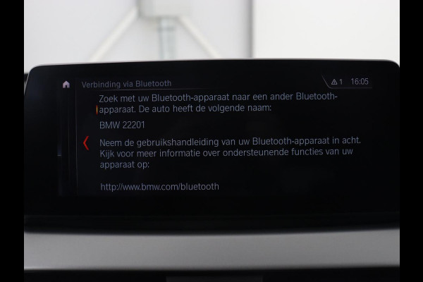BMW X1 sDrive18i High Executive | Head-Up | Trekhaak | Leder | Stoelverwarming | Sportstoelen | Full LED | Park Assist | Climate control | Bluetooth | Navigatie | Cruise control