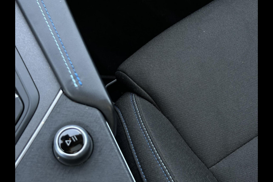 Lynk & Co 01 1.5 Panoramadak Premium Audio Keyless Dodehoek 20''LM