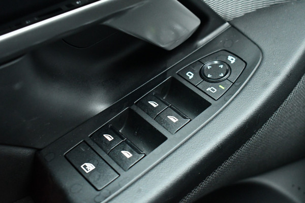 BMW 5 Serie 530e M-Sport Pano ACC 360 H/K Stoel-vent Brooklyngrau