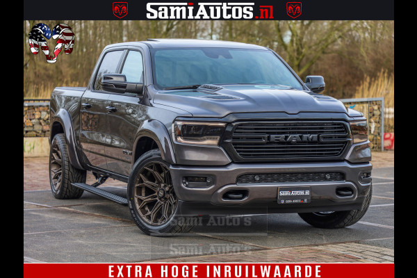 Dodge Ram 1500 Laramie Sport 5.7 V8 HEMI 402PK 4x4 | Panorama dak | 12' Scherm |Granite Crystal Metallic | Crew Cab | 5 Persoons | Dubbele Cabine | DC | VOORRAAD NR 2524 - 41249 |