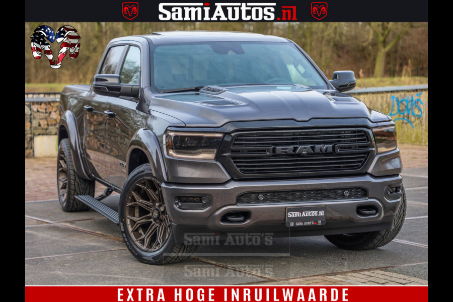 Dodge Ram 1500 Laramie Sport 5.7 V8 HEMI 402PK 4x4 | Panorama dak | 12' Scherm |Granite Crystal Metallic | Crew Cab | 5 Persoons | Dubbele Cabine | DC | VOORRAAD NR 2524 - 41249 |