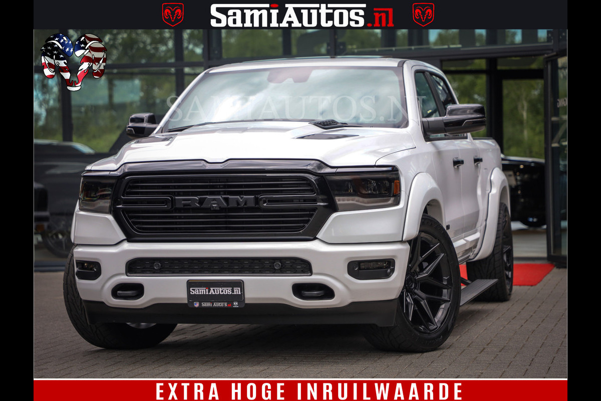 Dodge Ram 1500 Laramie Sport | V8 5,7 402 HP | Krachtige Hemi | Panorama Dak | 12' Scherm | Comfortabele Dubbele Cabine met Royale 5 Zitplaatsen | BPM vrij | Nu Leverbaar uit Voorraad | Voorraad Nr 2526-41272
