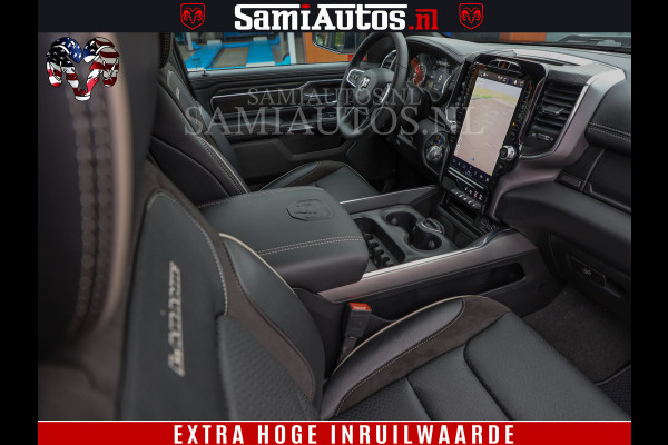 Dodge Ram 1500 Laramie Sport | V8 5,7 402 HP | Krachtige Hemi | Panorama Dak | 12' Scherm | Comfortabele Dubbele Cabine met Royale 5 Zitplaatsen | BPM vrij | Nu Leverbaar uit Voorraad | Voorraad Nr 2526-41272