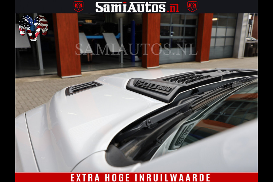 Dodge Ram 1500 Laramie Sport | V8 5,7 402 HP | Krachtige Hemi | Panorama Dak | 12' Scherm | Comfortabele Dubbele Cabine met Royale 5 Zitplaatsen | BPM vrij | Nu Leverbaar uit Voorraad | Voorraad Nr 2526-41272