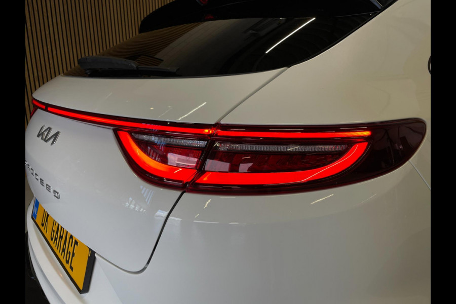 Kia ProCeed 1.5 T-GDi GT-PlusLine|160PK|DIGITAL COCKPIT|PANO|ACC|KEYLESS|JBL|STOEL-,STUURVERW.|CAMERA|CARPLAY|INCL. BTW|1e EIG.|