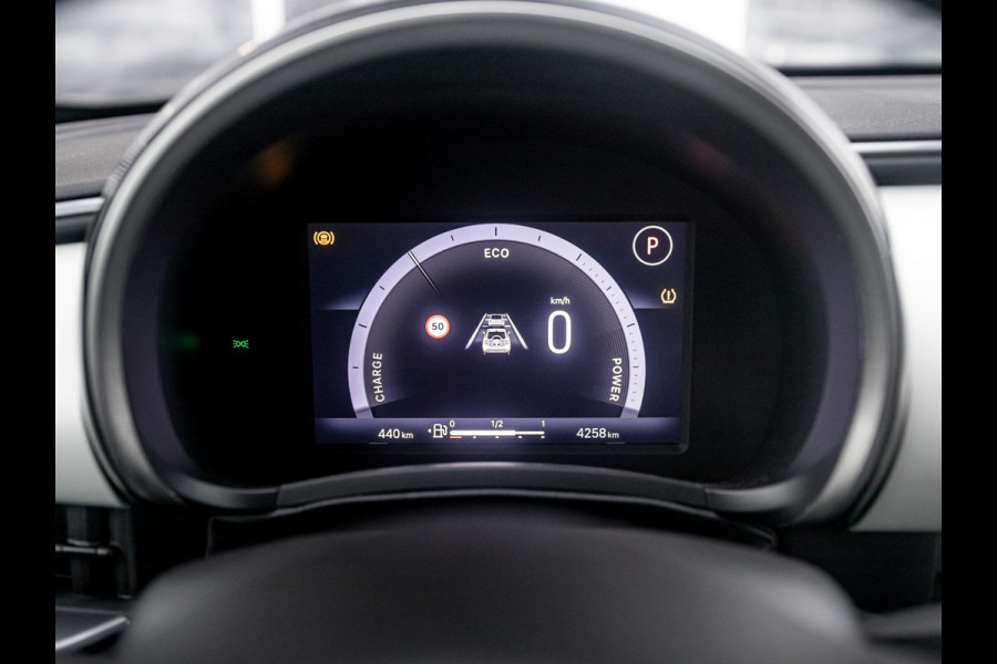 Fiat 600 1.2 Hybrid 110pk La Prima | Leder | Stoelmassage | Camera | Carplay | Adapt. Cruise | Winter Pack