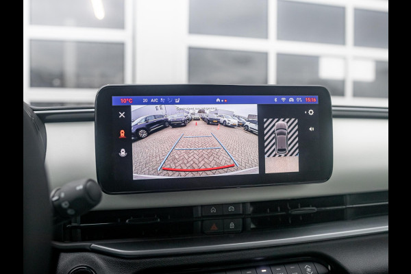 Fiat 600 1.2 Hybrid 110pk La Prima | Leder | Stoelmassage | Camera | Carplay | Adapt. Cruise | Winter Pack