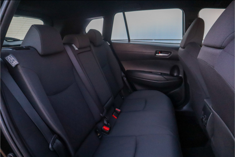 Toyota Corolla Cross 2.0 High Power Hybrid Active Camera / Carplay / LED / 10 jaar garantie /