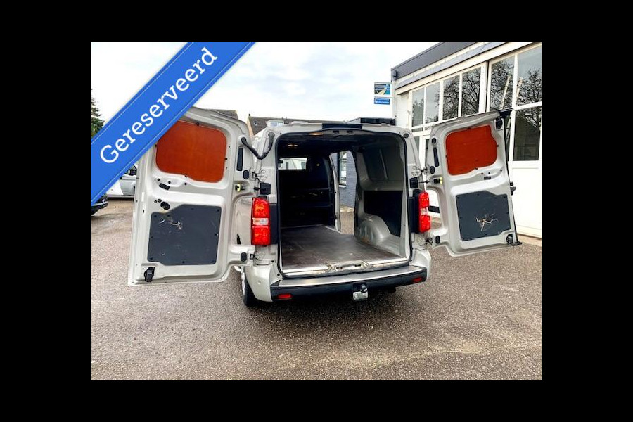 Opel Vivaro 2.0 | 150PK lang|Innovation|Camera|Cruise|Trekhaak|Netjes!
