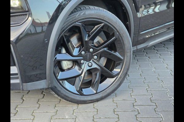 Lynk & Co 01 1.5 Black Edition Panoramadak/360° Camera/ACC/Stoelverwarming