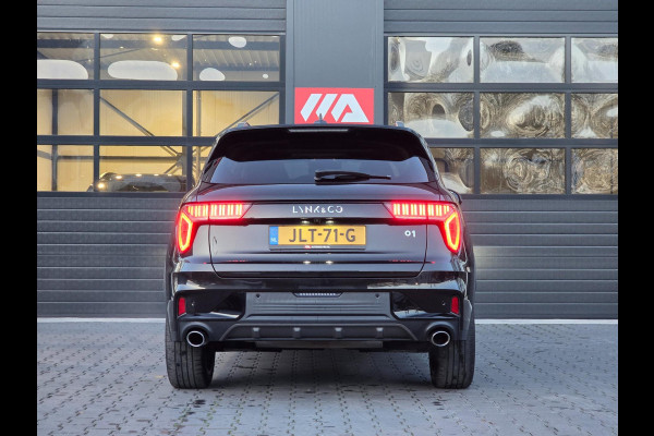Lynk & Co 01 1.5 Black Edition Panoramadak/360° Camera/ACC/Stoelverwarming