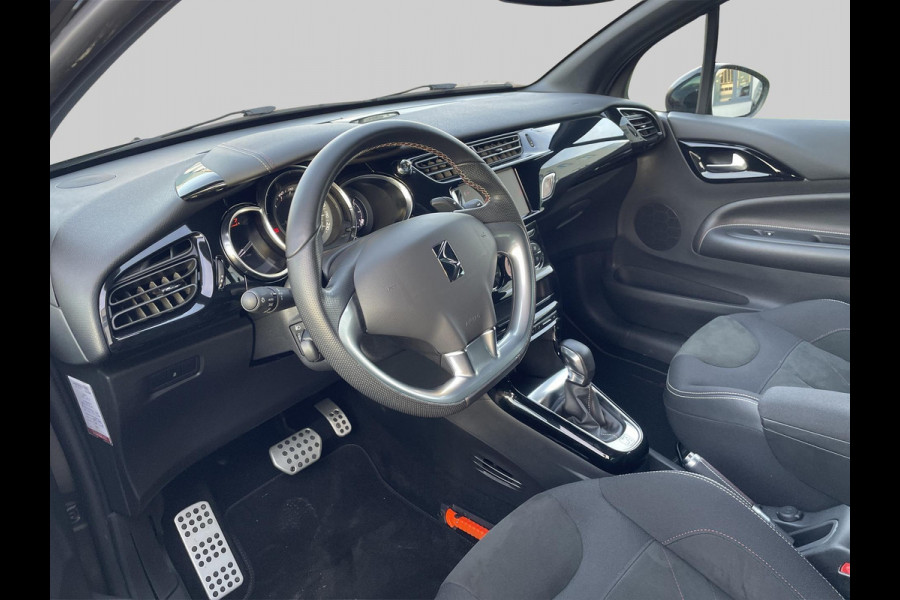 DS DS 3 1.2 PureTech Performance Line | Trekhaak | AUTOMAAT