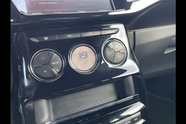 DS DS 3 1.2 PureTech Performance Line | Trekhaak | AUTOMAAT