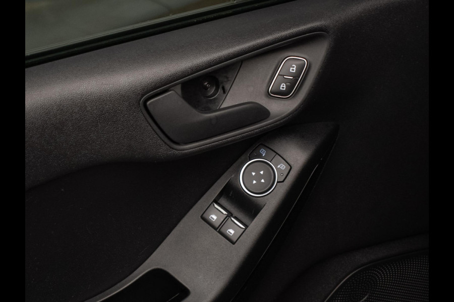 Ford Fiesta 1.0 EcoBoost Connected Sport (APPLECARPLAY,NAVI,CRUISE,LED,BLACK EDITION,DRIVE MODES,SPORTSTOELEN,NETTE STAAT)