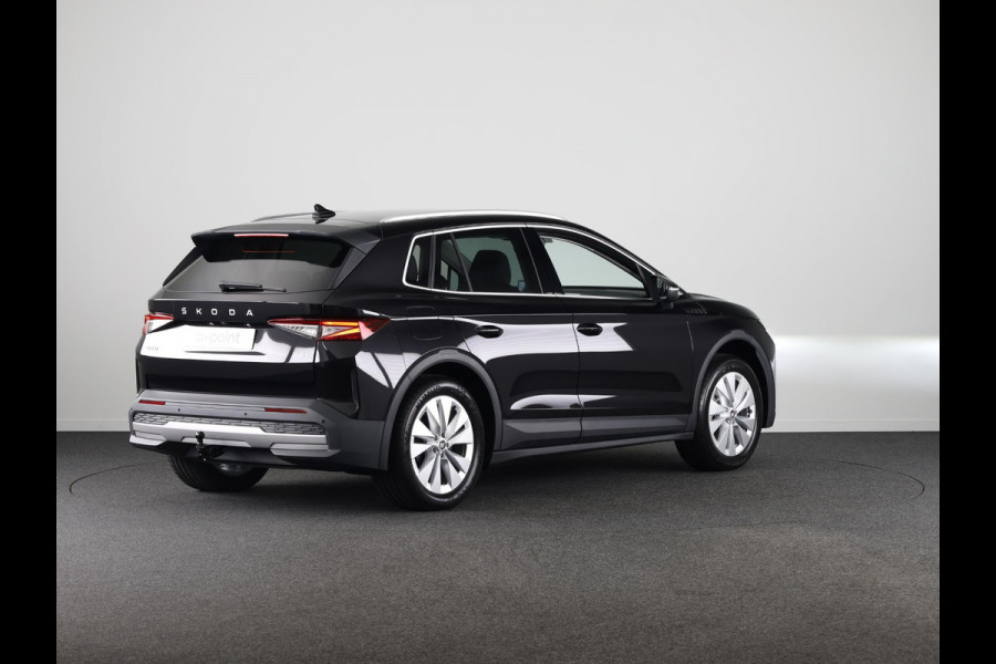 Škoda Elroq 85 Business Edition Tour 286 pk | Trekhaak | Adaptive Cruise | Blind Spot | Stoelverwarming | Donkere ramen