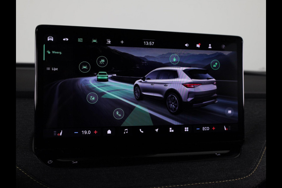 Škoda Elroq 85 Business Edition Tour 286 pk | Trekhaak | Adaptive Cruise | Blind Spot | Stoelverwarming | Donkere ramen