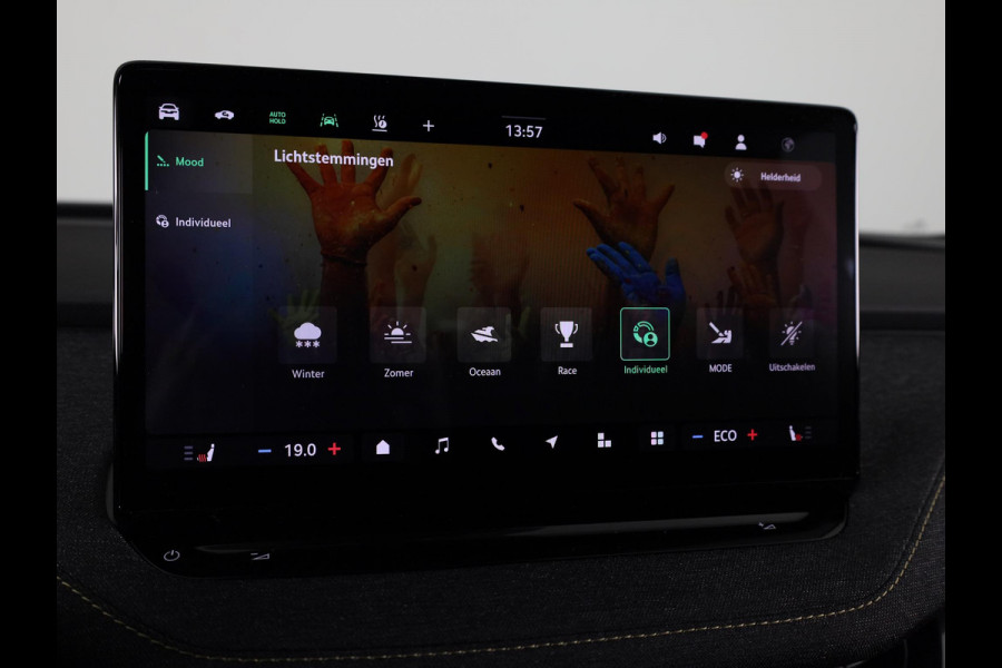 Škoda Elroq 85 Business Edition Tour 286 pk | Trekhaak | Adaptive Cruise | Blind Spot | Stoelverwarming | Donkere ramen