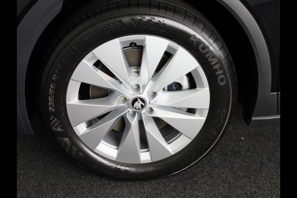 Škoda Elroq 85 Business Edition Tour 286 pk | Trekhaak | Adaptive Cruise | Blind Spot | Stoelverwarming | Donkere ramen