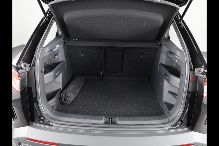 Škoda Elroq 85 Business Edition Tour 286 pk | Trekhaak | Adaptive Cruise | Blind Spot | Stoelverwarming | Donkere ramen