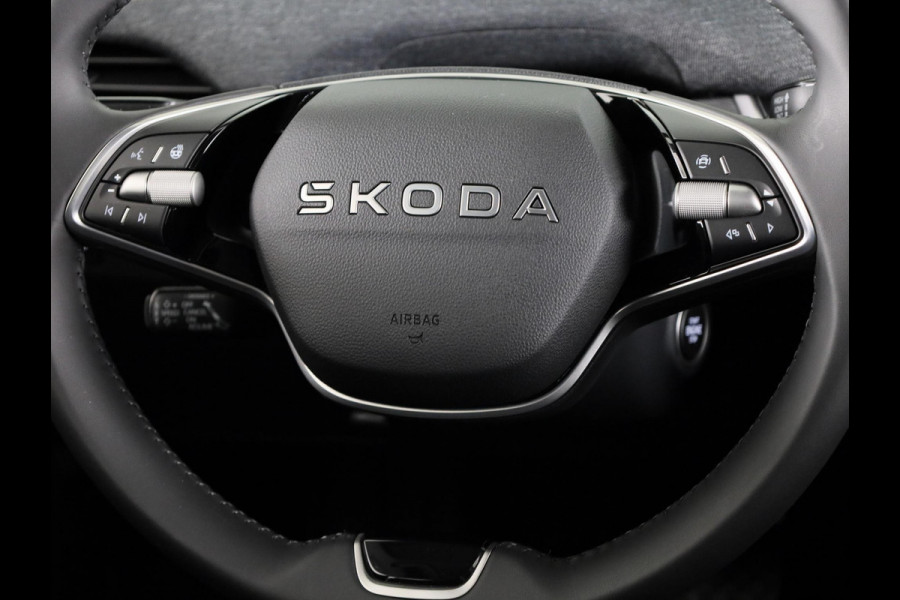 Škoda Elroq 85 Business Edition Tour 286 pk | Trekhaak | Adaptive Cruise | Blind Spot | Stoelverwarming | Donkere ramen