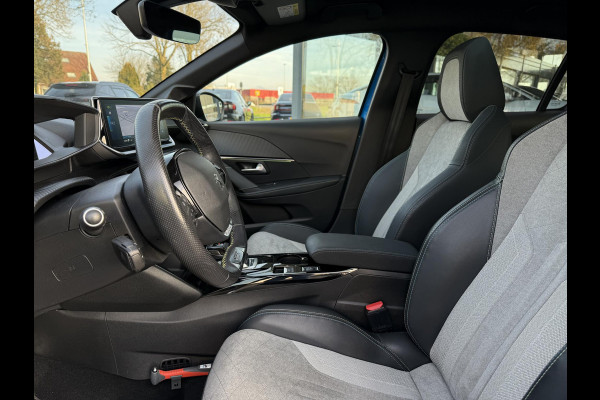 Peugeot e-208 EV GT 350 50 kWh | Panorama | Camera | Stoelverwarming |