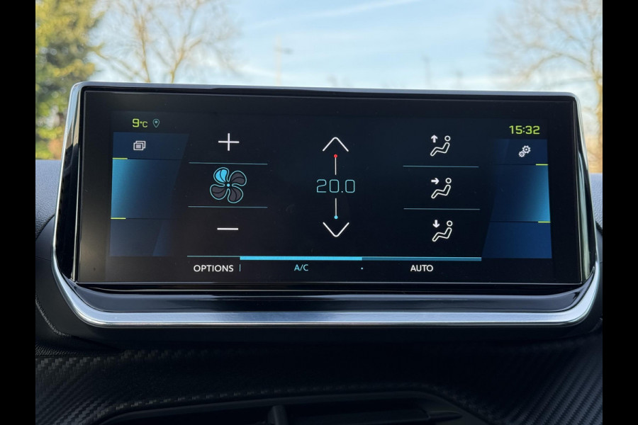 Peugeot e-208 EV GT 350 50 kWh | Panorama | Camera | Stoelverwarming |