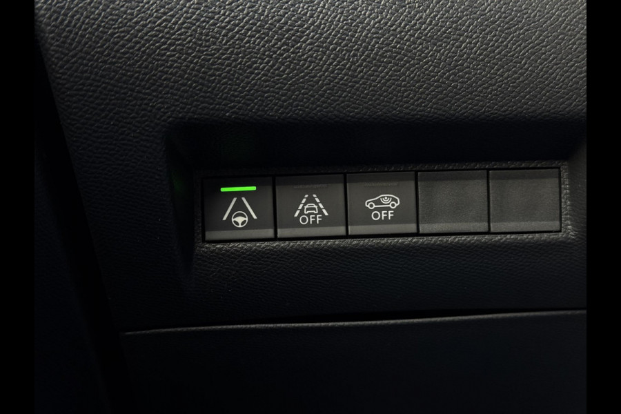 Peugeot e-208 EV GT 350 50 kWh | Panorama | Camera | Stoelverwarming |