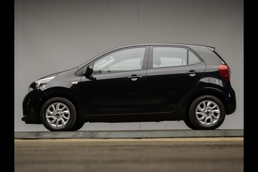 Kia Picanto 1.0 CVVT ComfortPlusLine Navigator Sport (APPLE CARPLAY,NAVI,CAMERA,DAB,ELEKTRISCH PAKKET,SPORTSTOELEN, LM VELGEN)