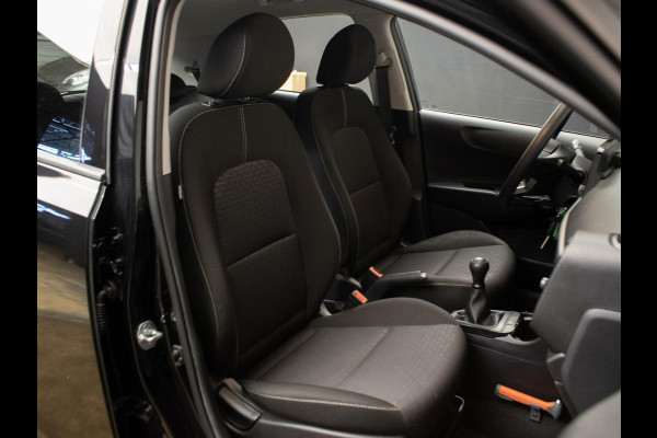 Kia Picanto 1.0 CVVT ComfortPlusLine Navigator Sport (APPLE CARPLAY,NAVI,CAMERA,DAB,ELEKTRISCH PAKKET,SPORTSTOELEN, LM VELGEN)