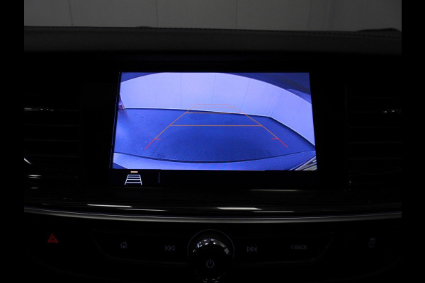 Opel Insignia Sports Tourer 1.5 Turbo Business Executive NAVI/CAMERA/WINTERPACK/17"LMV!