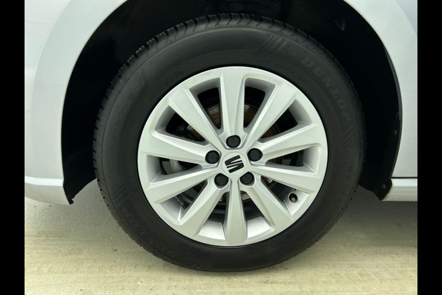 Seat Ibiza 1.0 EcoTSI Style Business Connect | Navigatie | Apple Carplay/Android Auto | Parkeersensoren | Cruise Control | Stoelverwarming | Virtual Cockpit | Lichtmetalen velgen | Climate Control