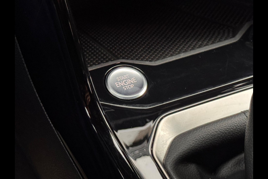 Volkswagen T-Roc 1.5 TSI 3x R-Line AppleCarPlay/Camera/Blindspot