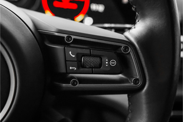 Porsche Taycan Cross Turismo 4 93 kWh Luchtvering Pano HUD Bose 1e Eig Ori NL