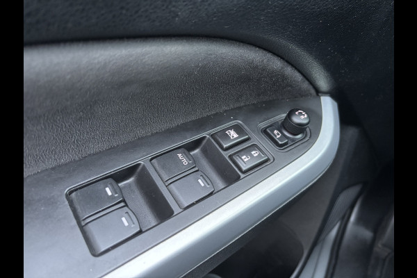 Suzuki Vitara 1.4 S | Adaptive Cruise | Stoelverwarming | Key Less | Parkeer Camera
