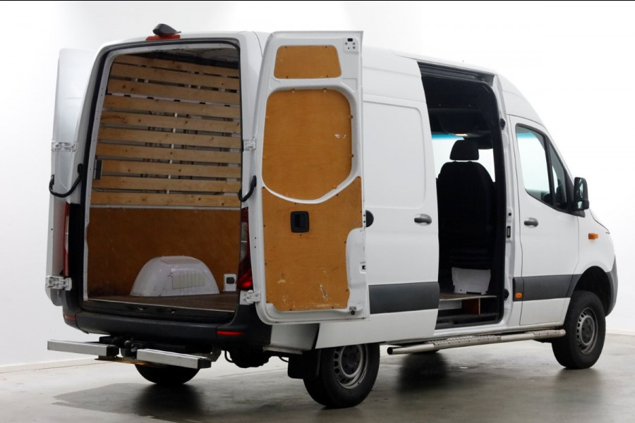 Mercedes-Benz Sprinter 316 CDI 163pk 7G Automaat L2H2 4x4 ZG1 Airco/Camera/Trekhaak 2800kg 02-2022