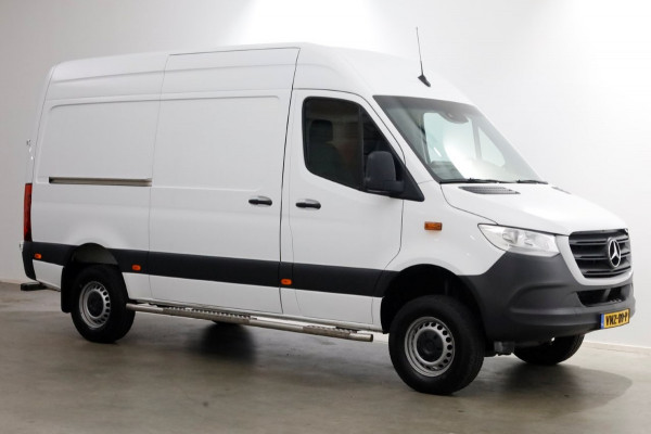 Mercedes-Benz Sprinter 316 CDI 163pk 7G Automaat L2H2 4x4 ZG1 Airco/Camera/Trekhaak 2800kg 02-2022