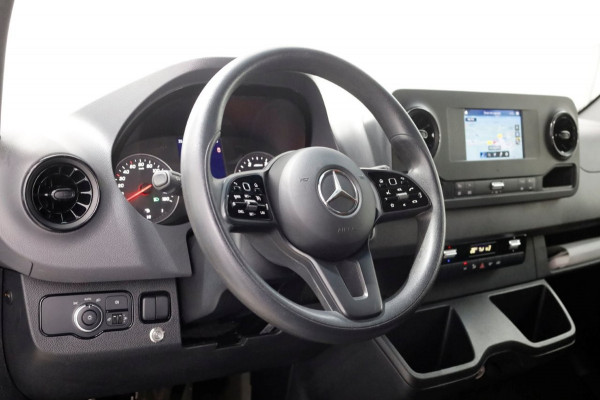 Mercedes-Benz Sprinter 316 CDI 163pk 7G Automaat L2H2 4x4 ZG1 Airco/Camera/Trekhaak 2800kg 02-2022