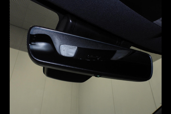 Toyota Corolla Touring Sports 1.8 Hybrid Business Plus NAVI-APP/CAMERA/VIRTUAL/LED/18"LMV!