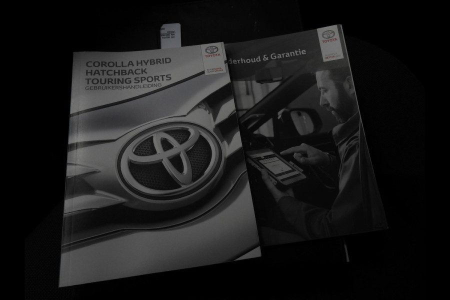 Toyota Corolla Touring Sports 1.8 Hybrid Business Plus NAVI-APP/CAMERA/VIRTUAL/LED/18"LMV!