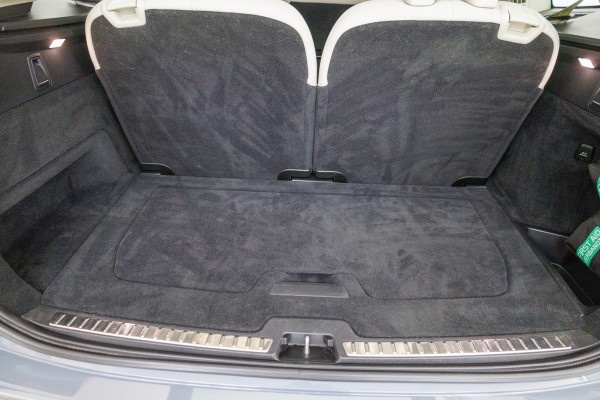 Volvo XC90 2.0 T8 Recharge AWD Ultimate Bright 456 PK Long range | 7 persoons! | Pano | Leer | Headup | All-season Harman Kardon, Stoel-, stuur- & achterbankverw, Elec. voorstoelen met geheugen, Pilot assist, 360 Camera