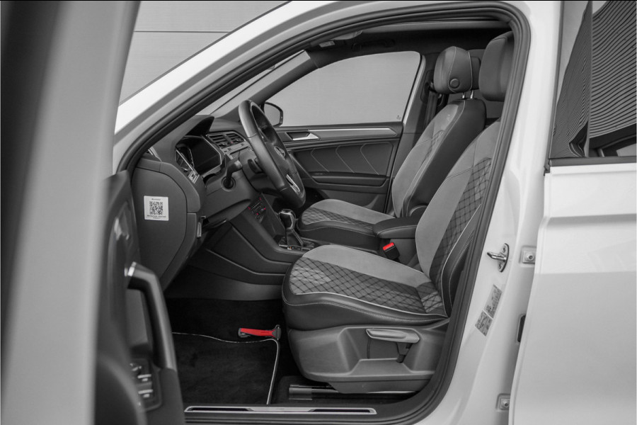 Volkswagen Tiguan Allspace 1.5 TSI R-Line 7-Pers Pano Camera 19"