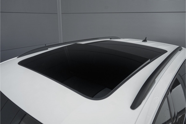 Volkswagen Tiguan Allspace 1.5 TSI R-Line 7-Pers Pano Camera 19"