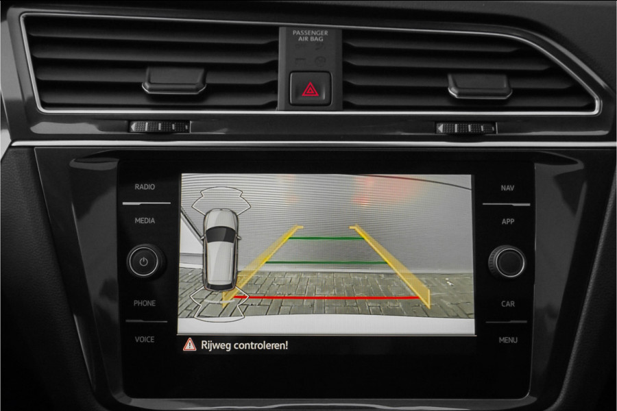 Volkswagen Tiguan Allspace 1.5 TSI R-Line 7-Pers Pano Camera 19"