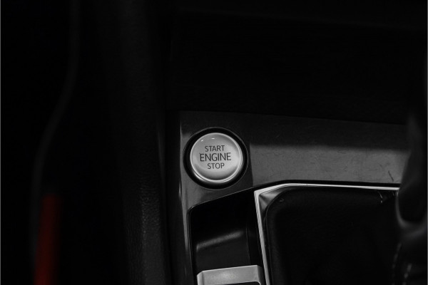 Volkswagen Tiguan Allspace 1.5 TSI R-Line 7-Pers Pano Camera 19"