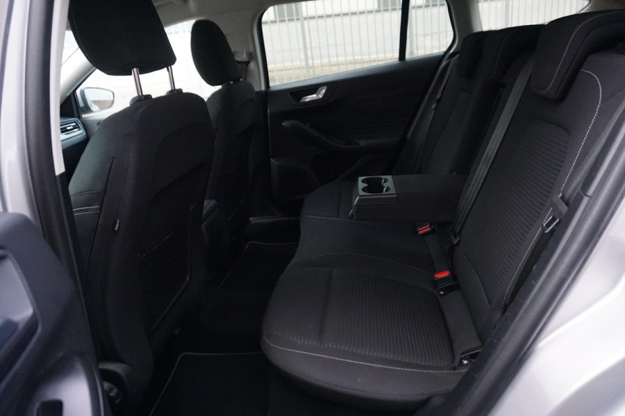 Ford FOCUS Wagon 1.0 125PKEcoB.Hybrid Titanium X Business/Trekhaak/ Parkeerpakket/Digi Dashboard.